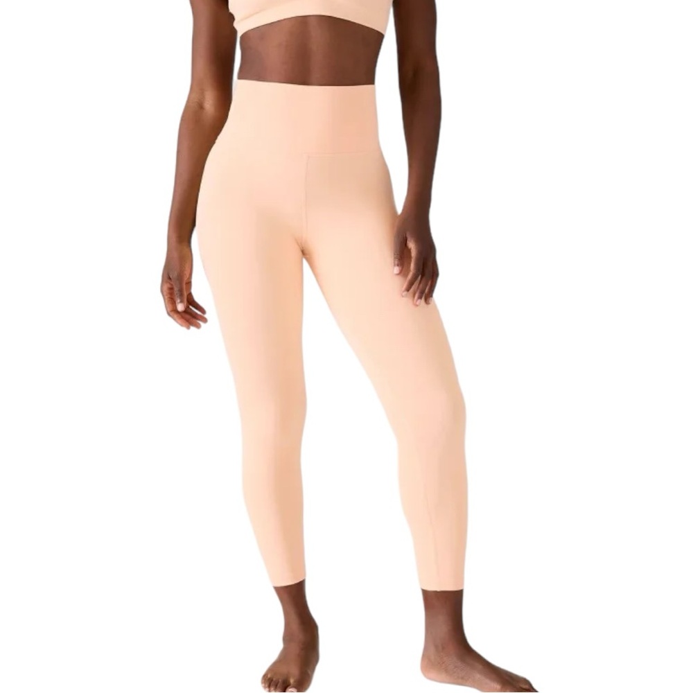 Athleta Ultra High Rise Elation 7/8 Tights in Carnation